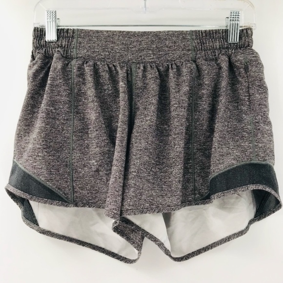 lululemon athletica Pants - Lululemon Hotty Hot Low Rise 4" Athletic Shorts Gray Size 8